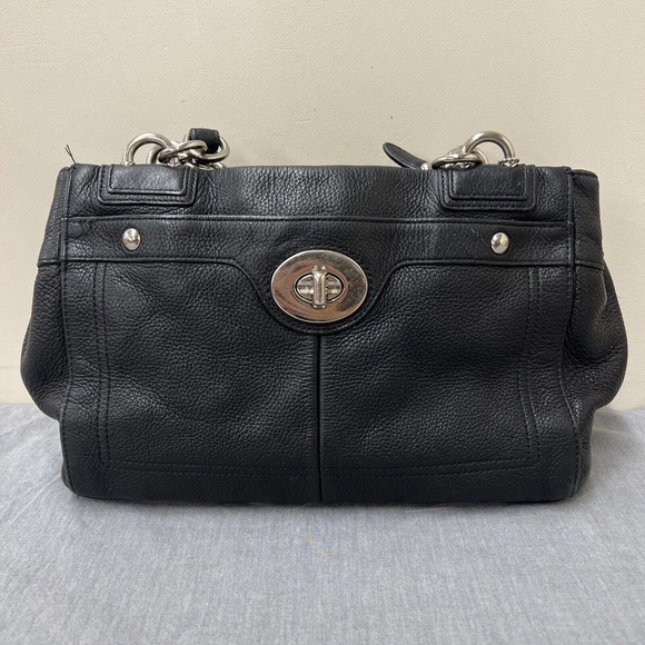 Coach Black Soft Pebbled Leather Shoulder Bag Free Shipping Benefits Charity - Picture 1 of 16